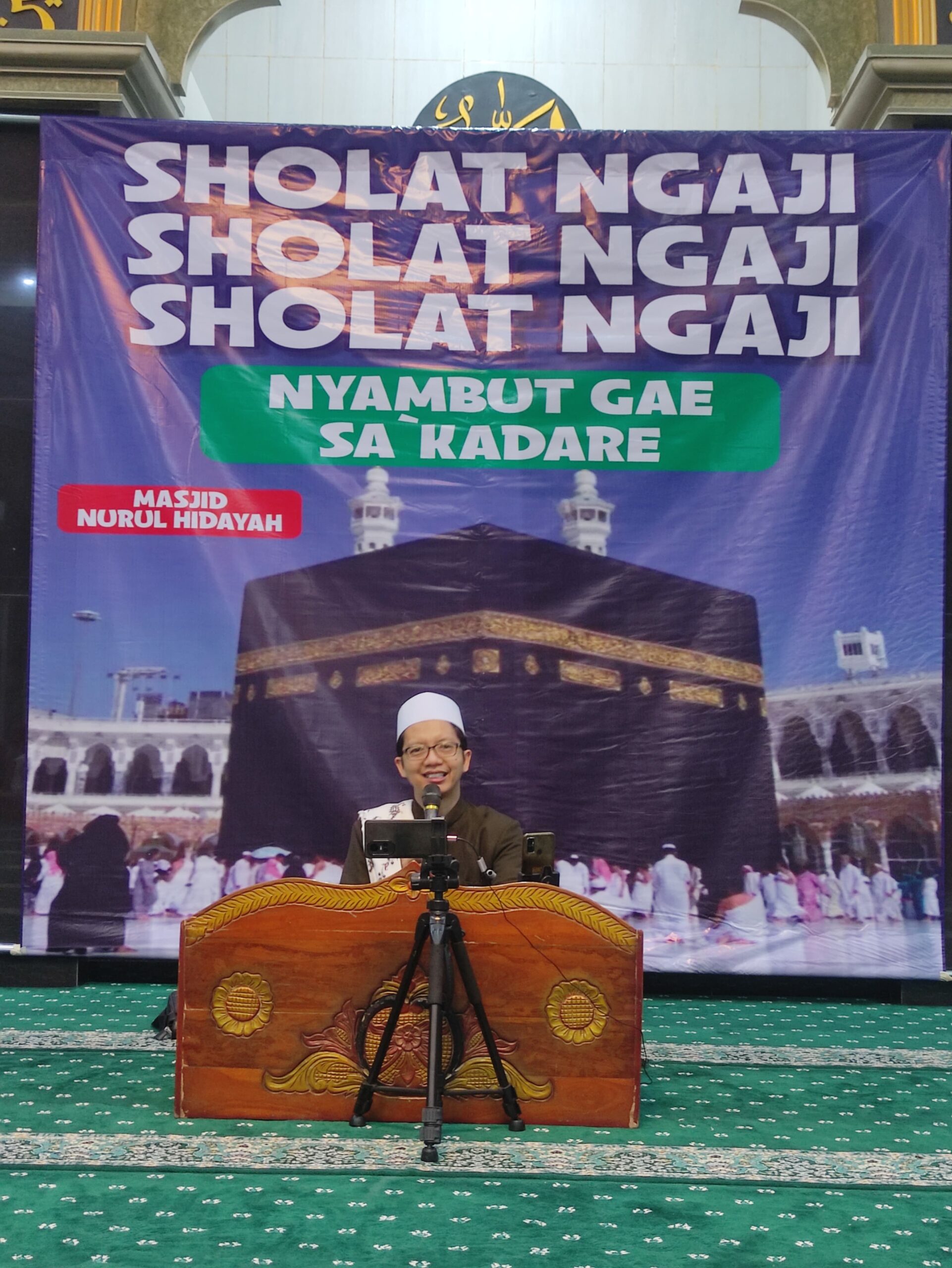 Acara Pengajian pada Hari Ahad ke 2 Bada Shubuh di Masjid Nurul Hidayah Taman Sidorejo Bersama Ustadz Bukhari LC